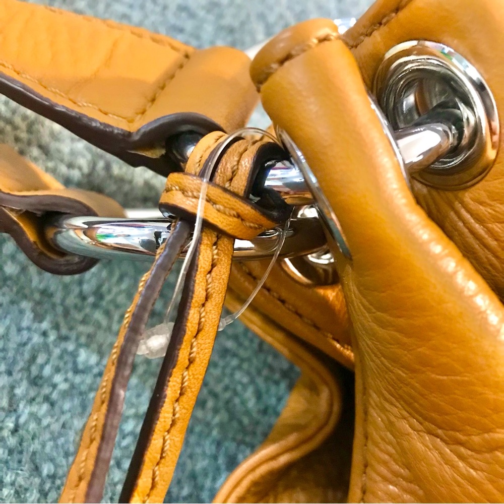 Micheal Kors Vintage Genuine Leather Shoulder Bag Mustard Yellow/Silver Hardware - Picture 11 of 14